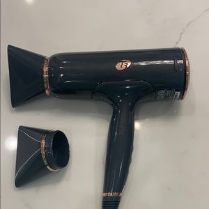 T3 Acura Hair Dryer